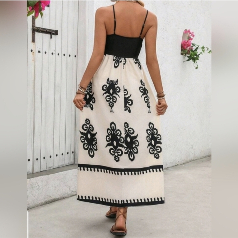 Black and Cream Print Maxi Dress Adjustable Straps - Picture 3 of 7
